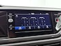 Volkswagen Polo 1.0 TSI Life Edition 95 PK | Navigatie | LED Koplampen | Apple Carplay draadloos | Android Auto draadloos | Camera | Climate control | Ruiten getint | Telefoon draadloos laden | Adaptive cruise control | 15" Lichtmetalen velgen |