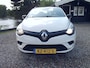 Renault Clio Estate 0.9 TCe Life - Airco Tweede kerstdag open van 10:00- tot 15:00 uur