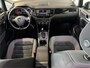 Volkswagen Golf 1.4 TSI BNS. ED. CON l STOELVERW l ELEK TREKH l MASSAGEFUNC l CLIMA l LMV l