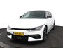 Kia EV6 GT-Line 77.4 kWh Stoelverwarming -/ ventilatie - Elektrisch verstelbare voorstoelen - Apple Carplay/Andoid Auto - Achteruitrijcamera - Climate Control - Fabrieksgarantie tot 2031