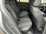 Peugeot 208 Hybrid 100 e-DCS6 Allure | Achterbank in delen neerklapbaar | Achteruitrijcamera | Apple Carplay/Android Auto|telefoonintegratie premium