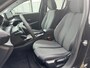 Peugeot 208 Hybrid 100 e-DCS6 Allure | Achterbank in delen neerklapbaar | Achteruitrijcamera | Apple Carplay/Android Auto|telefoonintegratie premium