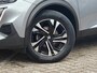 Peugeot 2008 1.2 PureTech Allure Pack | Achterbank in delen neerklapbaar | Achteruitrijcamera | Airco (automatisch)