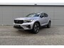 Volvo XC40 B4 Business Edition | Adaptive Cruise | BLIS | 20 inch | Power Seats | Stoel/Stuurwiel verwarming | Connect Microtech | Premium Audio | AURORA SILVER |