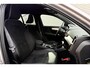 Volvo XC40 B4 Business Edition | Adaptive Cruise | BLIS | 20 inch | Power Seats | Stoel/Stuurwiel verwarming | Connect Microtech | Premium Audio | AURORA SILVER |
