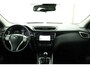 Nissan Qashqai 1.6 Acenta 163 PK | Trekhaak | Navigatie | Stoelverwarming | Climate Control | Camera | PDC V+A | LMV 17 Inch