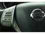 Nissan Qashqai 1.6 Acenta 163 PK | Trekhaak | Navigatie | Stoelverwarming | Climate Control | Camera | PDC V+A | LMV 17 Inch