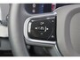 Volvo XC90 T8 Recharge AWD Plus Dark - IntelliSafe Assist & Surround - Harman/Kardon audio - Adaptieve LED koplampen - Parkeercamera achter - Verwarmde voorstoelen, stuur & achterbank - Parkeersensoren voor & achter - Elektr. bedienb. voorstoelen met geheugen - Draadloze tel. lader - Extra getint glas - 20' LMV
