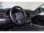 Volvo XC90 T8 Recharge AWD Plus Dark - IntelliSafe Assist & Surround - Harman/Kardon audio - Adaptieve LED koplampen - Parkeercamera achter - Verwarmde voorstoelen, stuur & achterbank - Parkeersensoren voor & achter - Elektr. bedienb. voorstoelen met geheugen - Draadloze tel. lader - Extra getint glas - 20' LMV