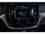 Volvo XC60 2.0 T6 Plug-in hybrid AWD Core Bright | 2.250 kg trekgewicht! | Long Range Accu | Automaat | Elek. Trekhaak | Panorama Dak | Lederen bekleding | Pilot Assist | Stoel & Stuurverwarming | Google