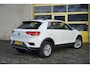 Volkswagen T-Roc 1.5 TSI 150PK! Style BJ2021 Lmv 16" | Led | Pdc | Navi | App-Connect | Climate control | Cruise control | Getint glas