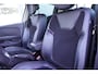 Renault Clio 0.9 TCe 5drs Intens BJ2017 Lmv 16" | Led | Pdc | Navi | Keyless entry | Achteruitrijcamera | Climate control | Cruise control | Extra getint glas
