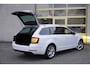 Skoda Octavia Combi 1.5 TSI 150PK! Automaat Business Edition Plus BJ2020 Lmv 17" | Led V+A | Pdc | Navi | Keyless entry | App-Connect | Canton Audio | Dashboard verlichting | Climate control | Cruise control | Verwarmde voorstoelen | Extra getint glas