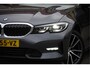 BMW 3-Serie 318i Automaat! Executive Edition BJ2020 Lmv 18" | Led | Pdc | Navi | Achteruitrijcamera | Dashboard verlichting | Virtual cockpit | Climate control | Adaptieve cruise control | Sportstoelen | Zwarte hemel | Extra getint glas