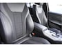 BMW 3-Serie 318i Automaat! Executive Edition BJ2020 Lmv 18" | Led | Pdc | Navi | Achteruitrijcamera | Dashboard verlichting | Virtual cockpit | Climate control | Adaptieve cruise control | Sportstoelen | Zwarte hemel | Extra getint glas
