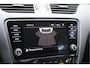 Skoda Octavia Combi 1.5 TSI 150PK! Automaat Business Edition BJ2020 Lmv 17" | Led | Pdc | Navi | App-Connect | Climate control | Cruise control | Verwarmde voorstoelen | Extra getint glas