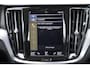 Volvo V60 2.0 T4 191PK! Automaat Momentum Pro BJ2019 Lmv 19" | Led | Pdc | Navi | Achteruitrijcamera | Virtual cockpit | Climate control | Cruise control | Lederen bekleding | Verwarmde voorstoelen | Getint glas