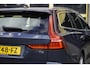 Volvo V60 2.0 T4 191PK! Automaat Momentum Pro BJ2019 Lmv 19" | Led | Pdc | Navi | Achteruitrijcamera | Virtual cockpit | Climate control | Cruise control | Lederen bekleding | Verwarmde voorstoelen | Getint glas
