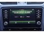 Skoda Octavia Combi 1.5 TSI 150PK! Automaat Style BJ2019 Lmv 16" | Led | Pdc | Navi | Trekhaak | App-Connect | Dashboard verlichting | Climate control | Cruise control | Getint glas