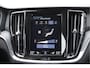 Volvo V60 2.0 T4 191PK! Automaat BJ2020 Lmv 18" | Led | Pdc | Navi | Elek. trekhaak | Verwarmd voorruit | Virtual cockpit | Climate control | Cruise control | Getint glas