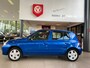 Renault Clio 1.2-16V Campus,5Deurs,5Zits,Airco,Elektrischpakket,Stuurbekrachting,Centraledeurvergrendeling,15 Inch Lmv