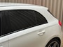 Mercedes-Benz A-klasse 250 *AMG* Leder/Alcantara / 225PK / Camera / Full LED / Cruise / Navigatie / 18'' LMV