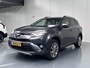 Toyota RAV4 2.5 Hybrid AWD Energy Plus met speciaal Leder interieur! NL Auto, all season banden , 1650 kg trekgewicht