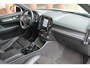 Volvo XC40 T4 Recharge R-Design | Panoramadak | Stoelverwarming | Parkeercamera | Glossy Black | Keyless