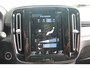 Volvo XC40 T4 Recharge R-Design | Panoramadak | Stoelverwarming | Parkeercamera | Glossy Black | Keyless