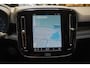 Volvo XC40 Recharge P8 AWD R-Design 408pk | Pilot Assist | Dodehoek Detectie | Google Infotainment | Parkeercamera Achter | Elektrische Stoelen | High End Audio |