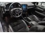 Volvo XC40 Recharge P8 AWD R-Design 408pk | Pilot Assist | Dodehoek Detectie | Google Infotainment | Parkeercamera Achter | Elektrische Stoelen | High End Audio |