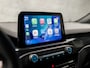 Ford Focus Wagon 1.0 EcoBoost ST-Line X Automaat (APPLE CARPLAY, GROOT NAVI, STUUR/STOELVERWARMING, GETINT GLAS, SPORTSTOELEN, CAMERA, KEYLESS, LANE ASSIST, NIEUWSTAAT)