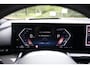 BMW 5-Serie Touring 540d xDrive M-sport | Pano | HUD | Bowers & Wilkins | Keyless | 21" | Iconic Glow | 360 | Standkachel | Adap Cruise | Veganza Zwart interieur | etc.