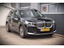 BMW iX1 XDrive30 Launch Edition 67 kWh + 7.757 EURO AAN EXTRA OPTIES!!