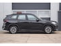 BMW iX1 XDrive30 Launch Edition 67 kWh + 7.757 EURO AAN EXTRA OPTIES!!