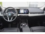 BMW iX1 XDrive30 Launch Edition 67 kWh + 7.757 EURO AAN EXTRA OPTIES!!