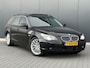 BMW 5-Serie Touring 523I Pano - Sportstoelen - Navi - Xenon - Pre-Facelift