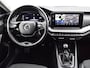 Skoda Octavia Combi 1.0 TSI 110pk Business Edition · Apple/Android Car Play · Navigatie · Elek. Achterklep · P-Sensoren · Cruise Control · 16'' Inch · Garantie t/m 05-09-2027 of 100.000km