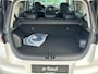 Kia e-Soul ExecutiveLine 64 kWh 3-Fase | Cruise Control Adaptief | Navigatie | Camera | Leder | Stoel+StuurVerwarming | Panorama-dak | Tot 10Jr. Kia-Garantie