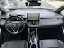Toyota Corolla Cross Hybrid 200 Style **NAVIGATIE/ DODEHOEK DETECTIE/ STOEL EN STUURWIELVERWARMING/ PARKEERSENSOREN**