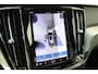 Volvo V60 T6 Automaat Plug-in hybrid AWD Plus Dark | Trekhaak | BLIS | Visual Park Assist | Open Grid | Voorruitverwarming | Stoelverwarming voor en achter | Preconditioning | Elektrisch verstelbare voorstoelen met geheugen | Harman Kardon | Pilot Assist | 18 Inch | Google Maps | Google Assistant
