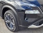 Nissan X-Trail 1.5 e-4orce Tekna 4WD / Automaat / Gratis vaste trekhaak 13-polig / 1.800 kg trekgewicht / Allseason banden / Apple Carplay / Android Auto / Stuur,- voorruit-, voorstoel- en achterbankverwarming / 360° camera / headup display / Verst. voorstoelen met geheugen /