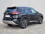 Nissan X-Trail 1.5 e-4orce Tekna 4WD / Automaat / Gratis vaste trekhaak 13-polig / 1.800 kg trekgewicht / Allseason banden / Apple Carplay / Android Auto / Stuur,- voorruit-, voorstoel- en achterbankverwarming / 360° camera / headup display / Verst. voorstoelen met geheugen /