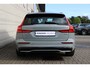 Volvo V60 2.0 T6 Plug-in hybrid AWD Plus Dark | Trekhaak | Visual Park Assist | Open Grid | Voorruitverwarming | Stoelverwarming voor en achter | Preconditioning | Elektrisch verstelbare voorstoelen met geheugen | Harman Kardon | Pilot Assist | 18 Inch | Blis | Google Maps | Google Assistant
