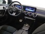 Mercedes-Benz A-klasse 180 Limousine Business Solution AMG | FULL OPTION | Plus pakket | Head-up | Panorama-schuifdak | Memory stoelen | Stoelverwarming | Sfeerverlichting