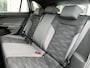 Volkswagen ID.4 Life 77 kWh / WARMTEPOMP/ PARK. SENSOREN/ APP CONNECT/ STOELVERWARM./ GETINT GLAS/ 19" LMV