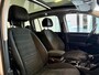 Volkswagen Touran 1.4 TSI Highline Business R-Line 7PERSOONS/PANO/DSGAUTOMAAT/KEYLESS