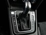 Volkswagen Passat Variant 1.4 TSI PHEV GTE Business | Matrix IQ | Leer | Standkachel | Virtual | 18inch |