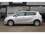 Toyota Verso 1.8 VVT-i Dynamic Business 7p. , Automaat, Trekhaak, Navi, Camera, Clima, All Season, LMV 17 Inch, PDC, Cuise, Stoelverwarming, Bluetooth