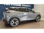 Peugeot 2008 1.2 Hybrid 136 Allure | Climate control | Apple Carplay/Android Auto | 17" Lichtmetalen velgen